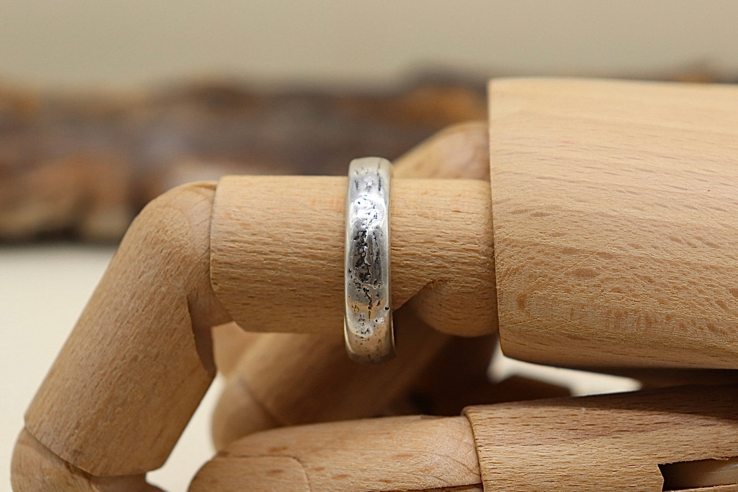 Classic ring
