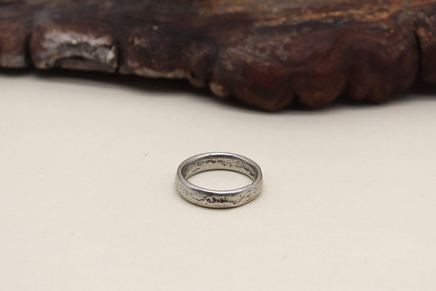 Classic ring